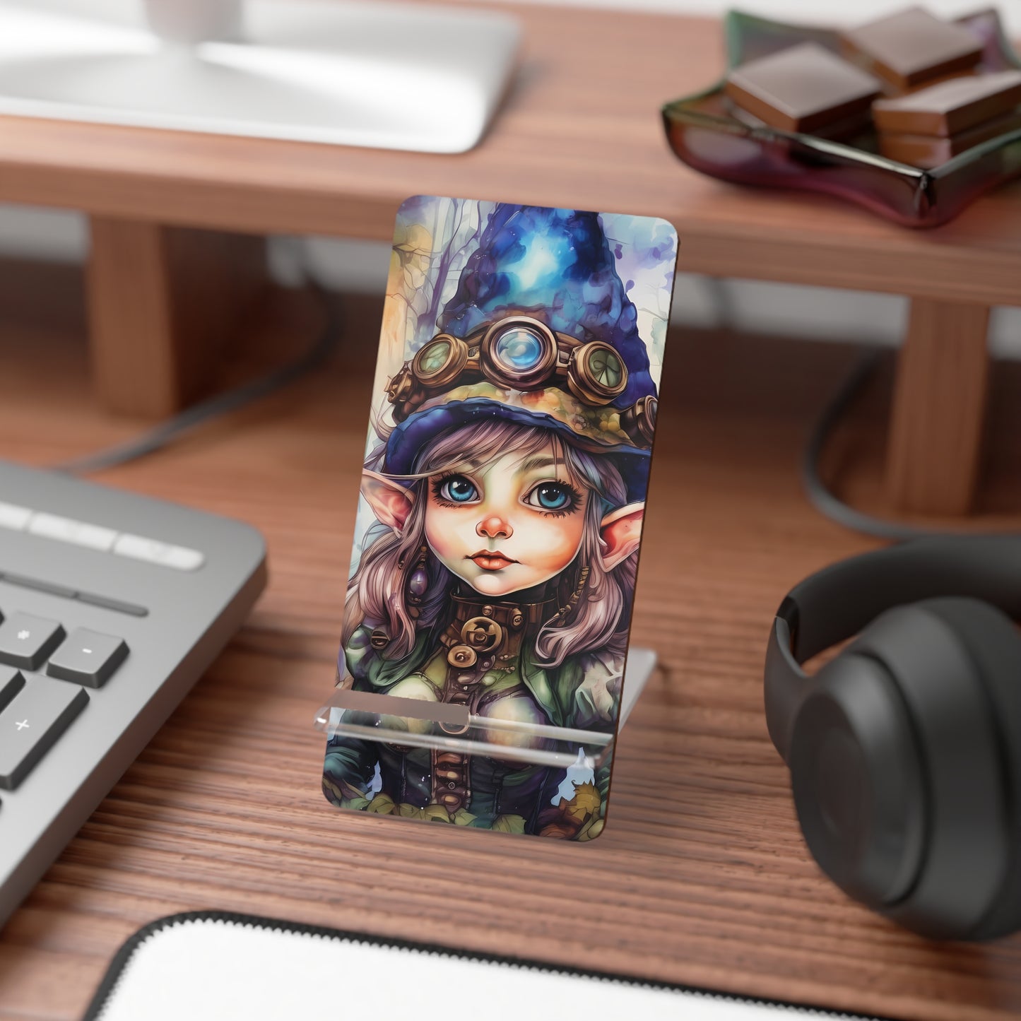 Prismveil Gnomes – Elowen, The Crystalbloom Seer Mobile Phone Stand